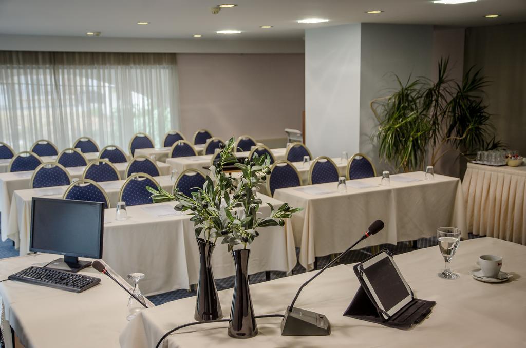 Agrinio Imperial Hotel Exterior photo
